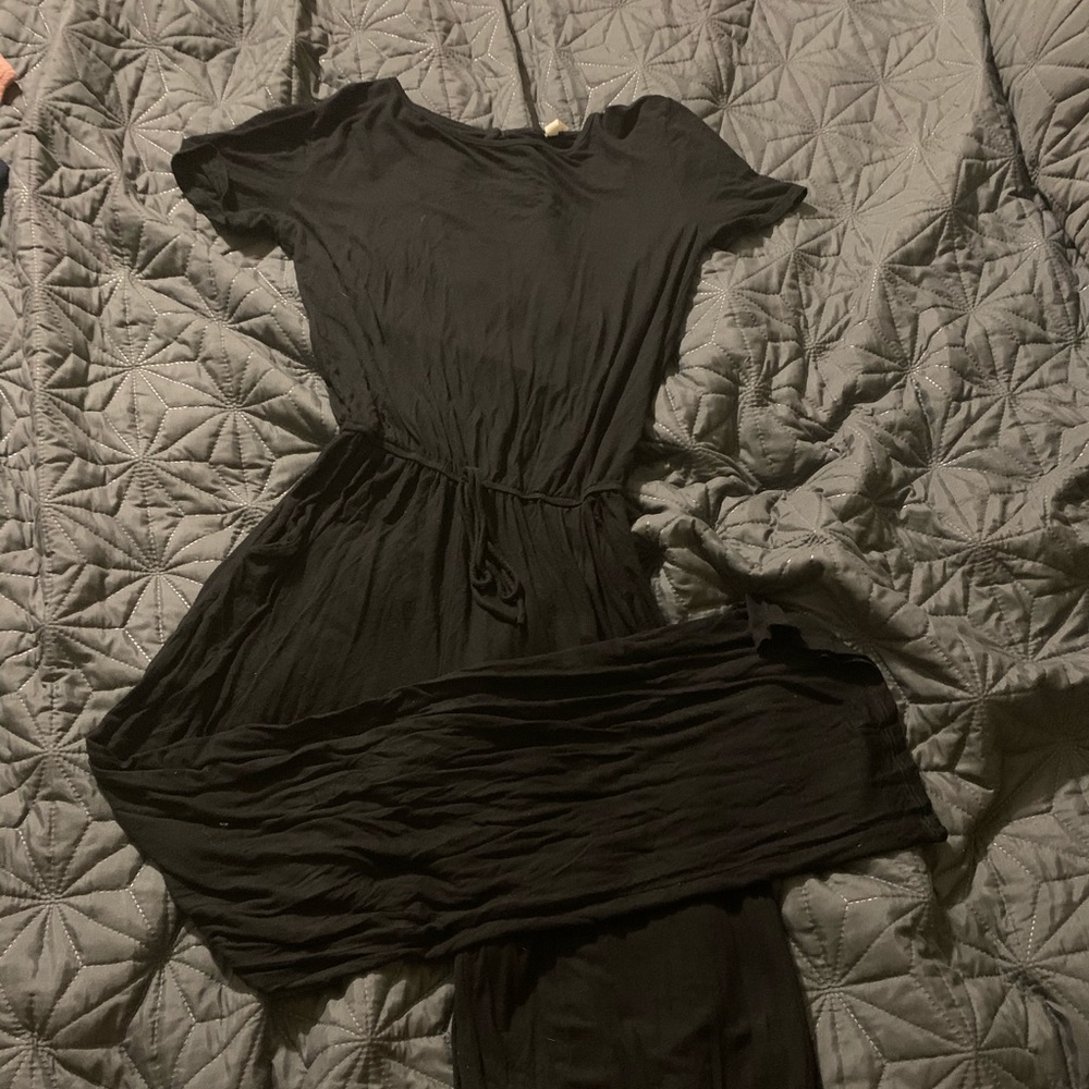 Back Romper with a Key Hole Back